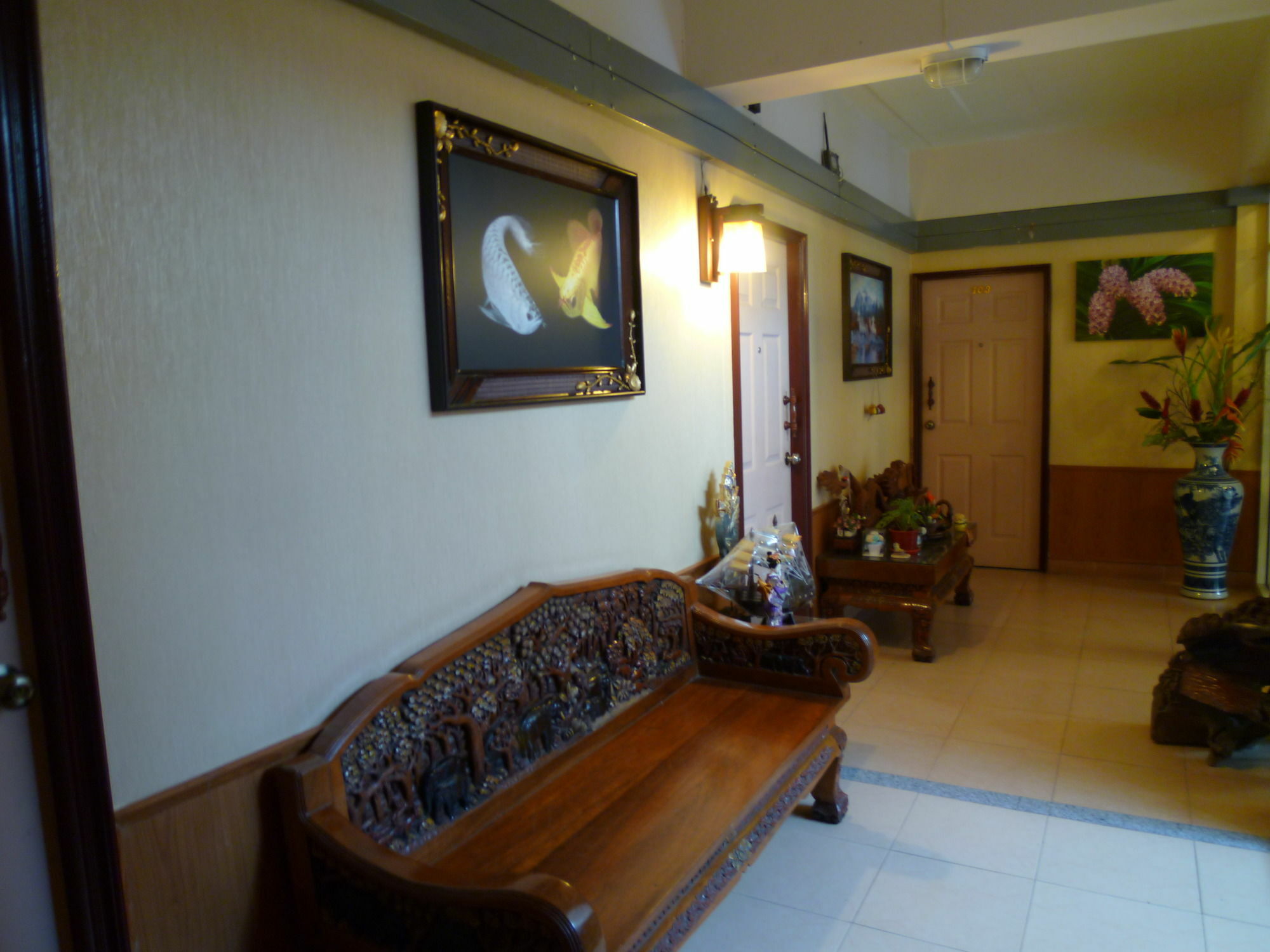 Vanlisut Hotel Ngamwongwan Nonthaburi Zewnętrze zdjęcie